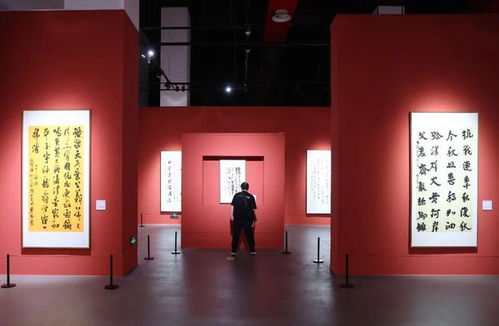 十四藝節一線實錄 一場面向公眾的美的巡禮與收藏品鑒定評估服務